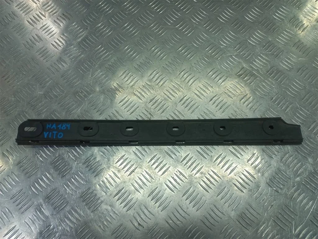 Кронштейн бампера задний MERCEDES-BENZ Vito W639