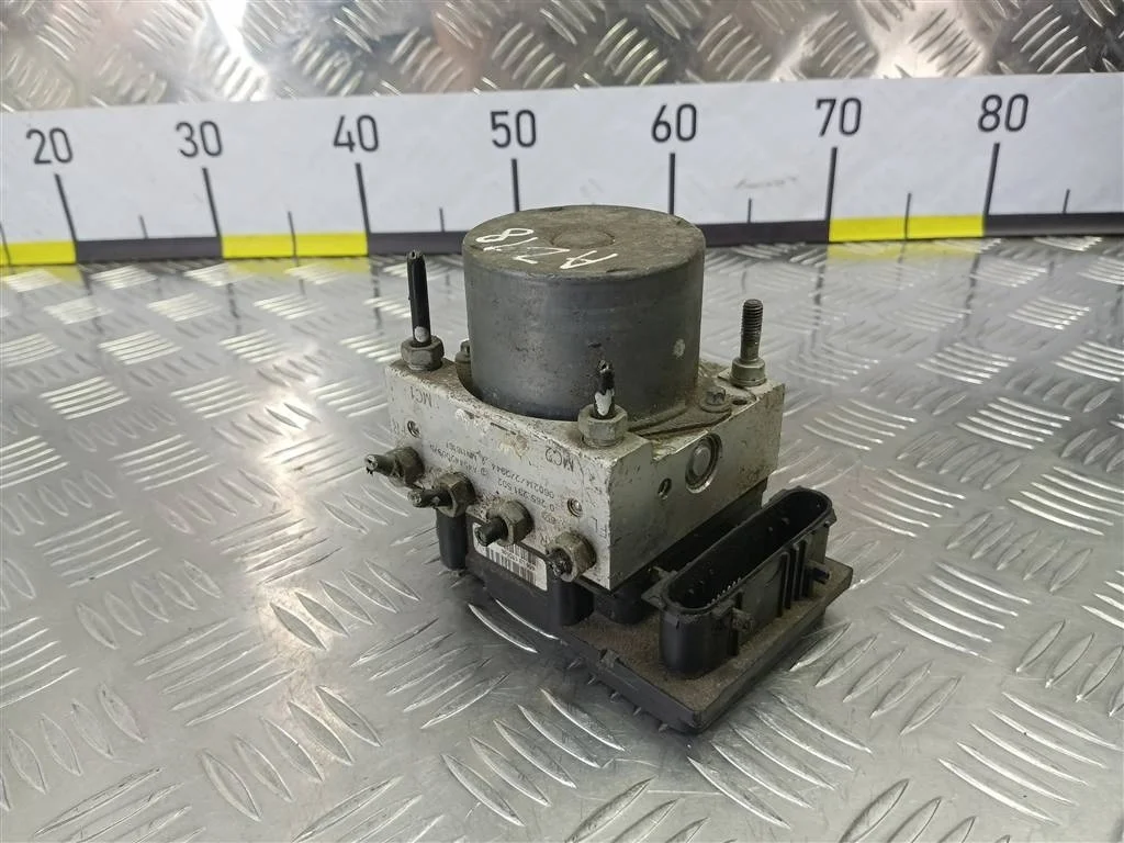 Блок ABS MITSUBISHI COLT Z30 (2002—2012)