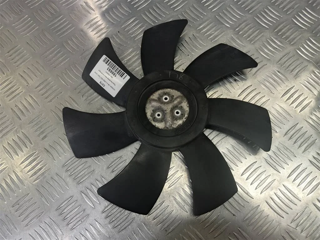 Крыльчатка вентилятора HONDA CR-V II (2001—2004)