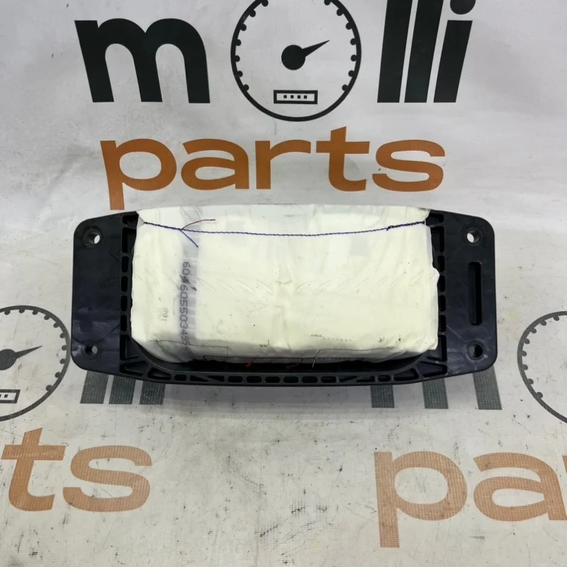 Подушка безопасности в торпедо Mercedes-Benz -class 2019 W213