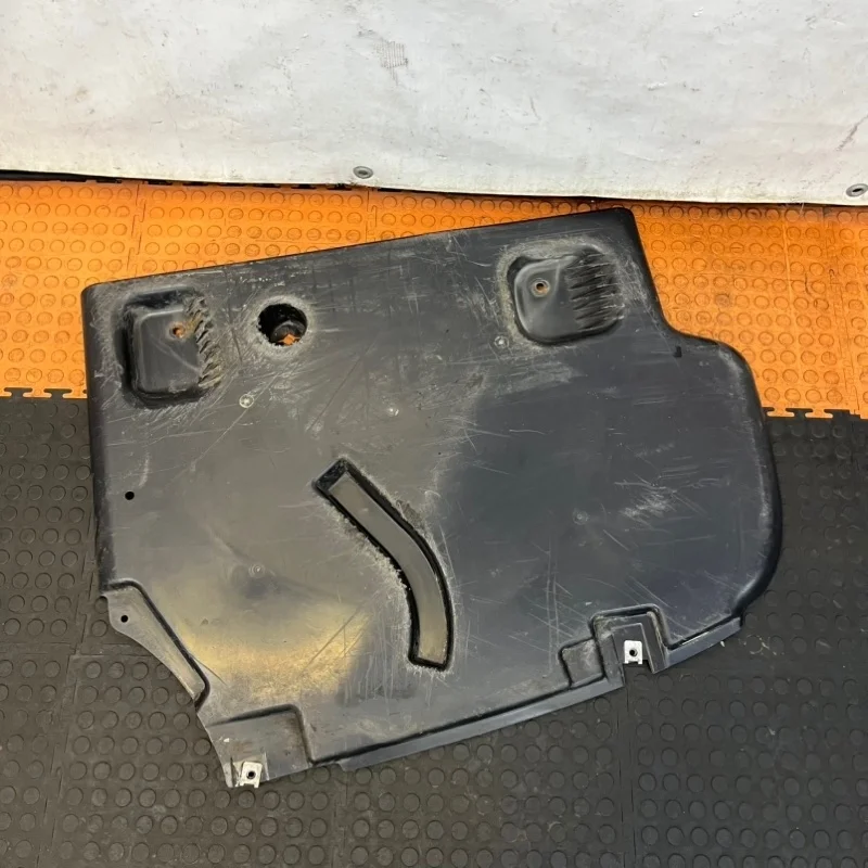 Защита днища Mercedes-Benz -class 2019 W213