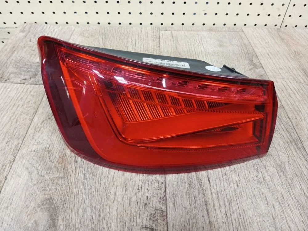 Фонарь задний наружный Audi A3 8V (2012—2016) A3 8V (2012—2016) 8VS