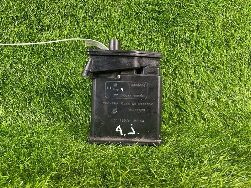 Абсорбер Opel Astra J 2011 13348456 P10 A16XER