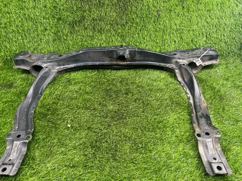 Балка передняя Audi A4 2006 8E0399313BD B7 ALT 2.0, передняя