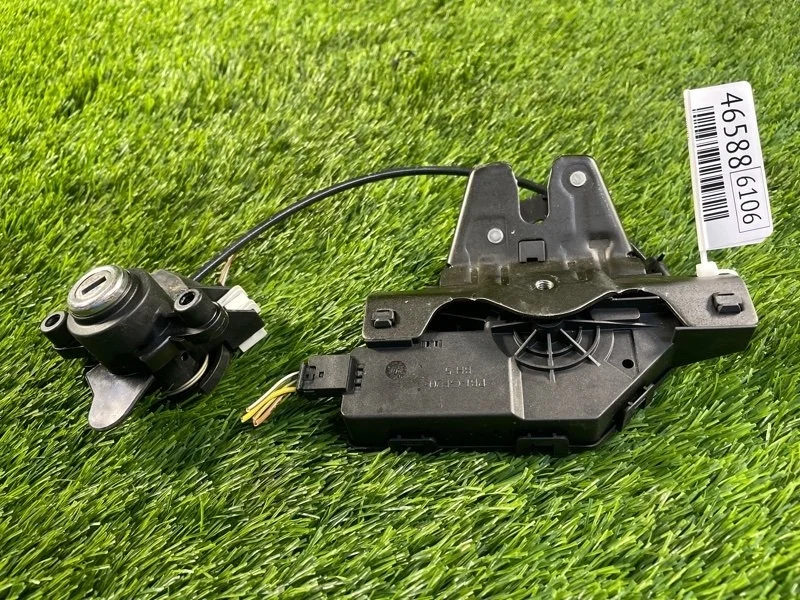 Замок крышки багажника BMW 5-Series 2006 51248196401 E60 N52B30A