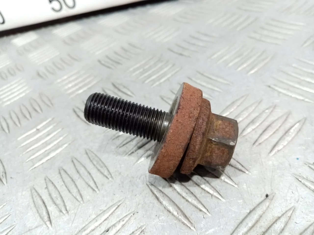 [Б/У] Болт коленвала [Код: 00618695 ]