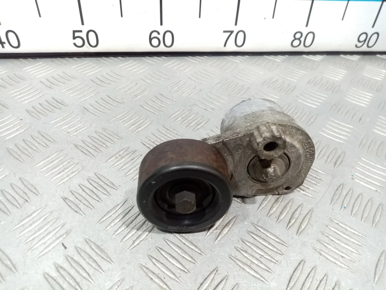 [Б/У] Натяжитель ремня [Код: 00619469 ]