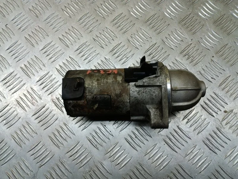 Стартер Kia Carnival (2014-2020) 2019 361002F300 2.2 D