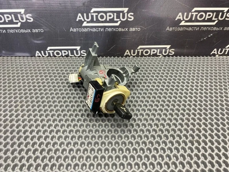 Замок зажигания с ключом Mitsubishi Lancer 2007 MR587993 СЕДАН 4G13