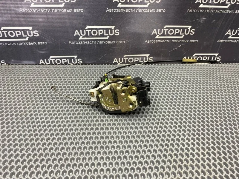 Замок двери Mitsubishi Lancer 2007 MN159929 СЕДАН 4G13, передний левый