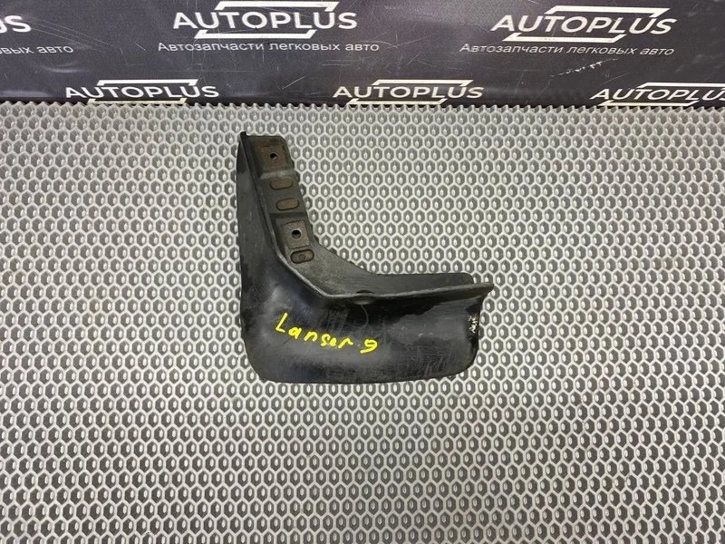 Брызговик Mitsubishi Lancer 2007 MN126479 СЕДАН 4G13, задний левый