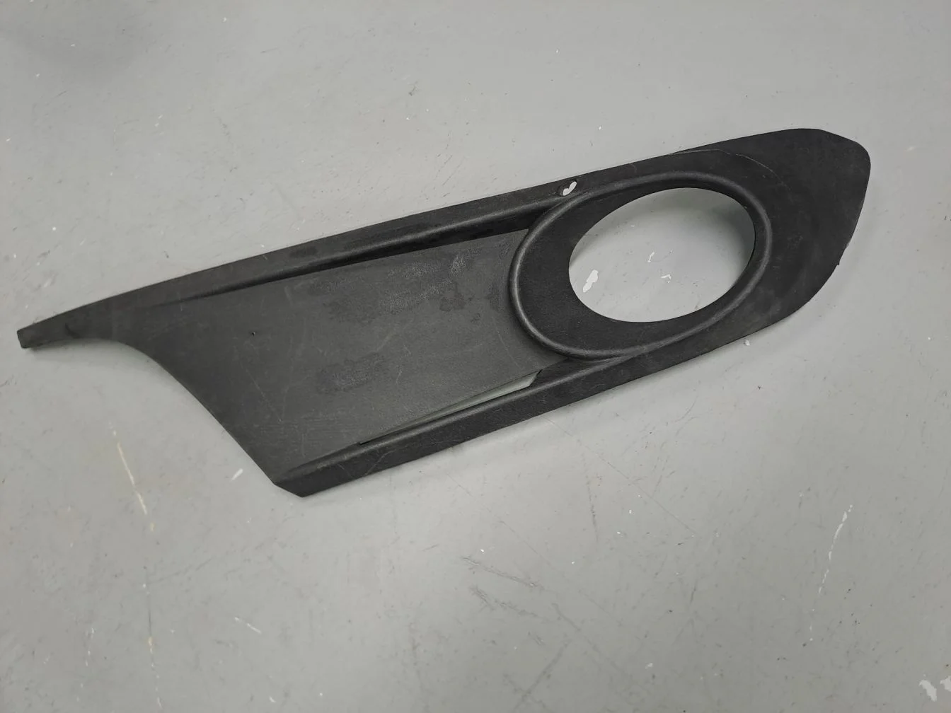 Решётка в бампер правая для Volkswagen Jetta A6 2010-2018