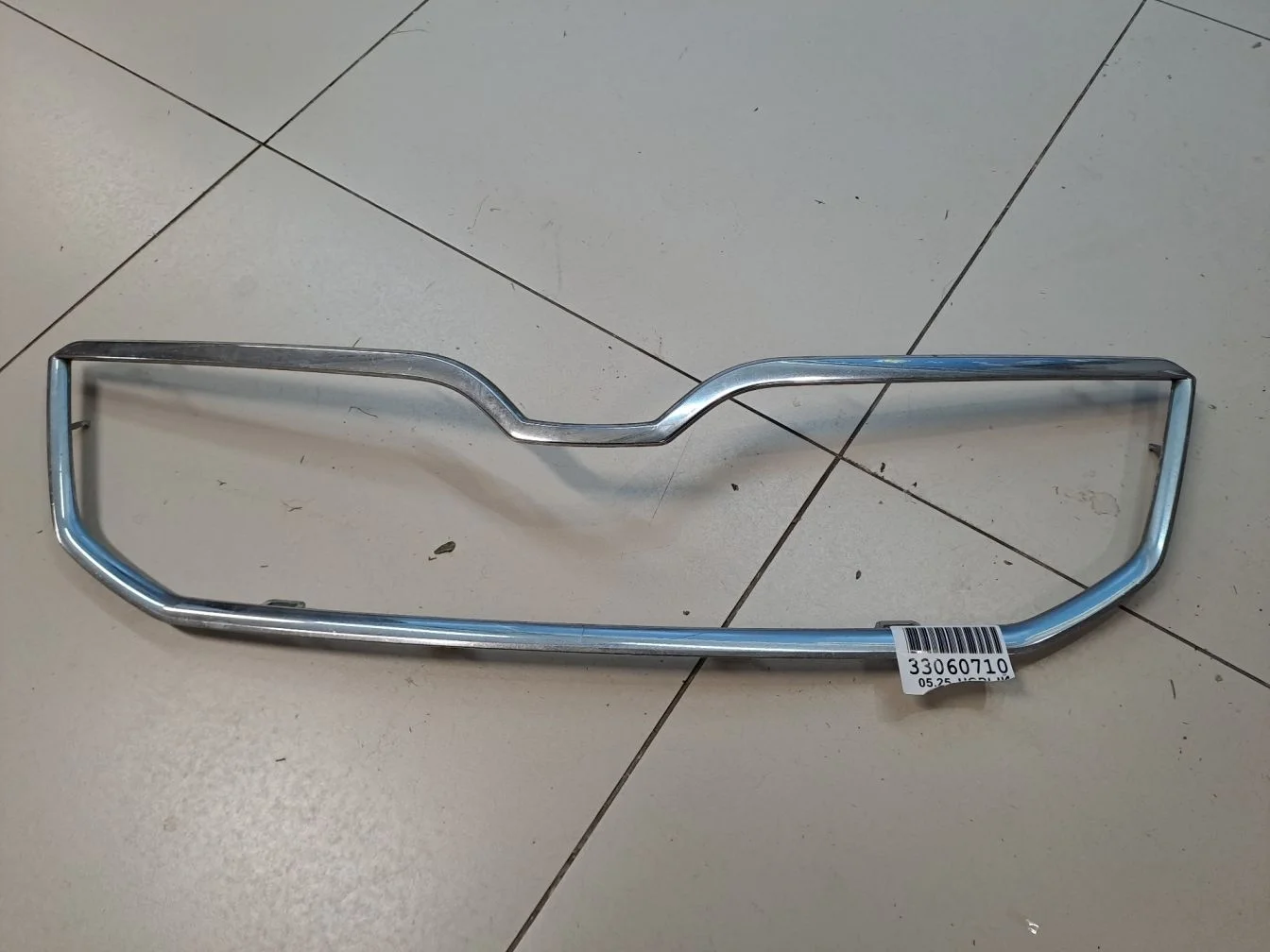 Молдинг решётки радиатора для Skoda Octavia A7 2013-2020