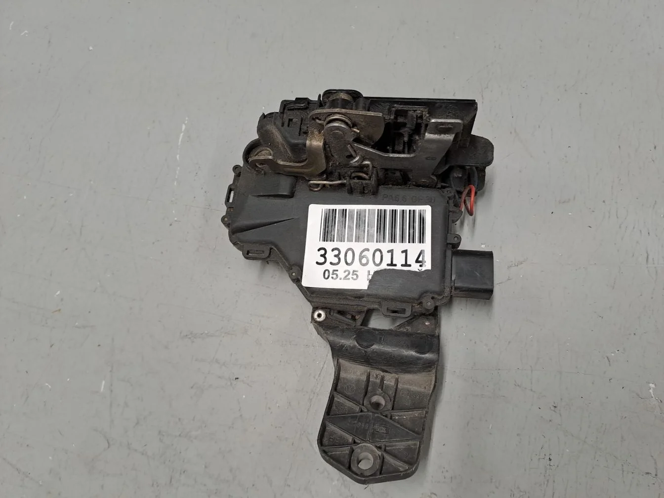 Замок двери передней левой для Skoda Octavia A4 1U 1997-2011