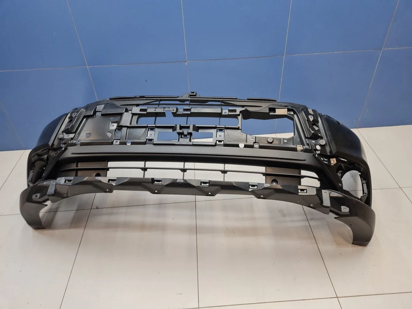 Бампер передний для Mitsubishi Outlander GF 2012-