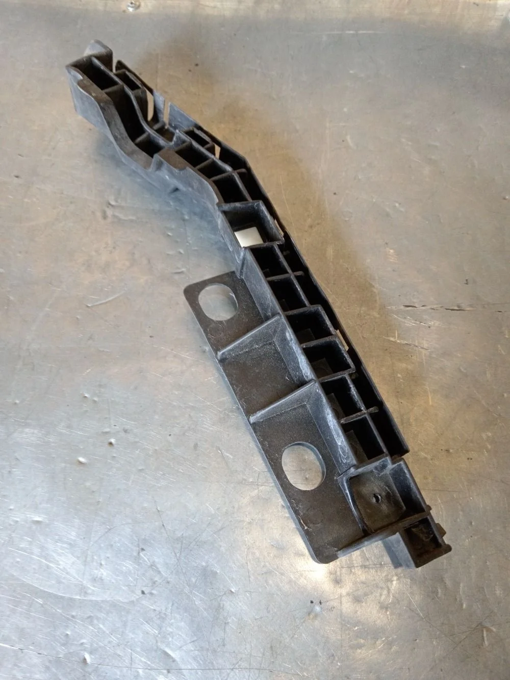 Кронштейн переднего бампера правый Opel Antara I рестайлинг (2010—2017) 2012