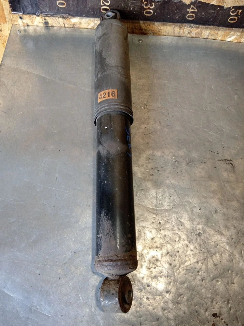 Амортизатор задний Opel Antara I рестайлинг (2010—2017) 2012