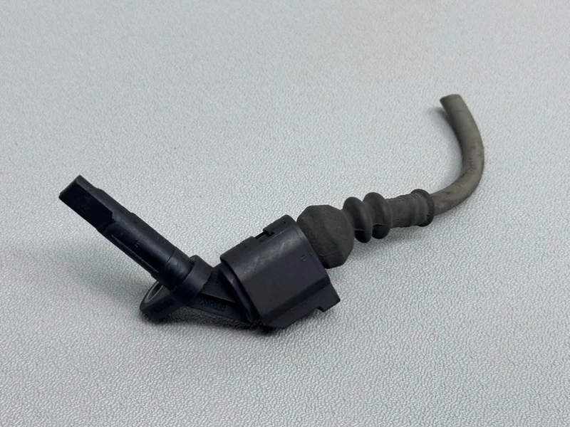 Датчик abs Audi A6 C7