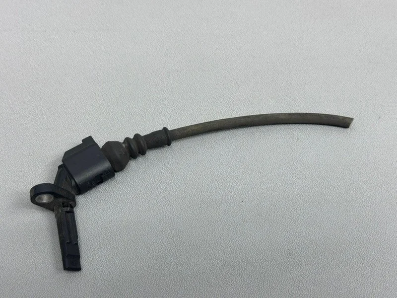 Датчик abs Audi A4 B8