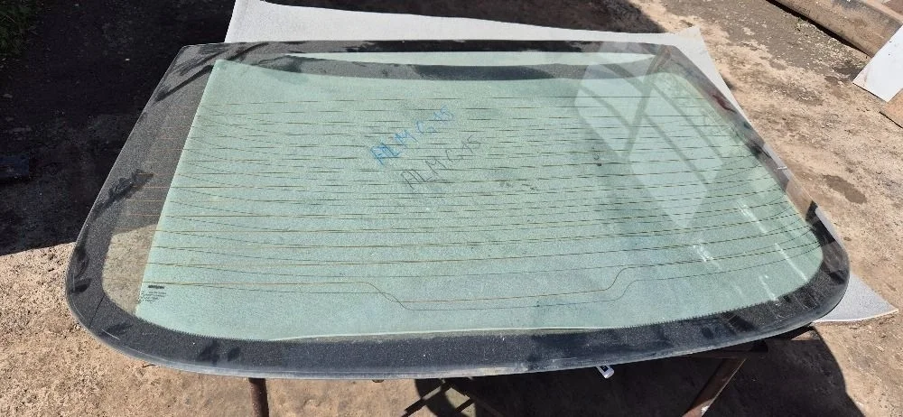 Стекло заднее для Nissan Almera (G15) 2013-2018