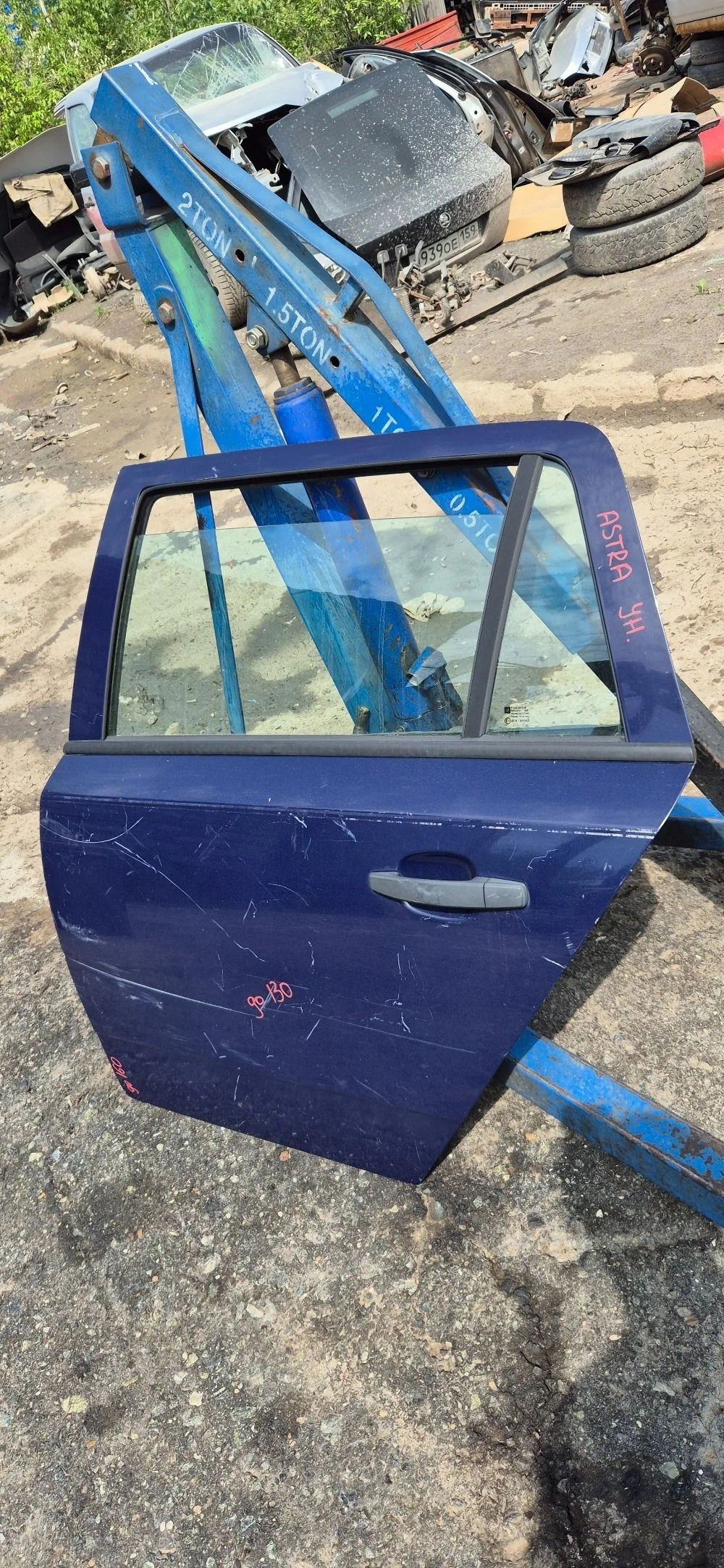 Дверь задняя левая Opel Astra H / Family 2004-2015