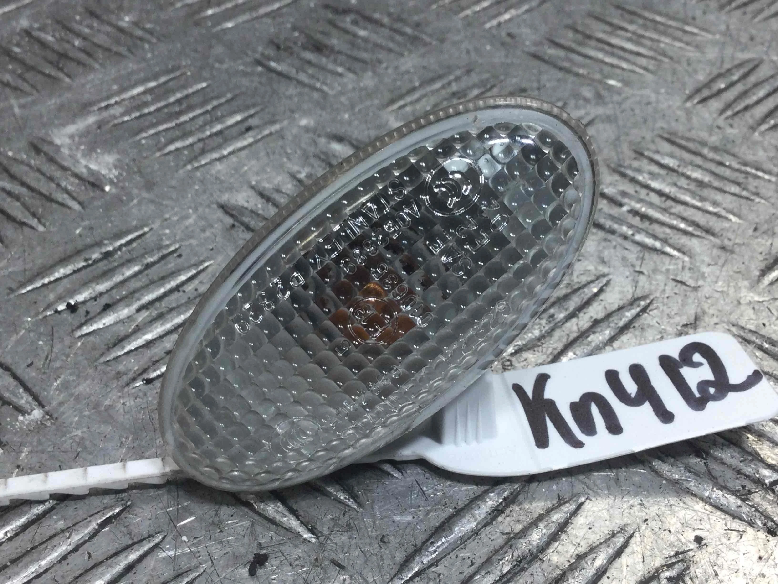 Повторитель передний правый Mazda 3 3 II (BL) 2008 - 2013 дизель 1.6 TD Механика Х/б