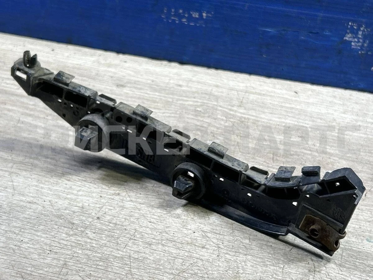 Кронштейн крыла Хонда Цивик 8 4D (FD)