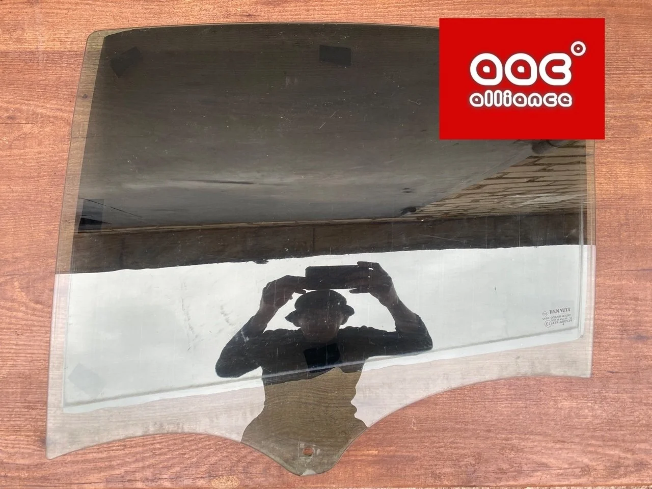 Стекло двери Renault Laguna 2 2003 8200000387 X74, заднее левое