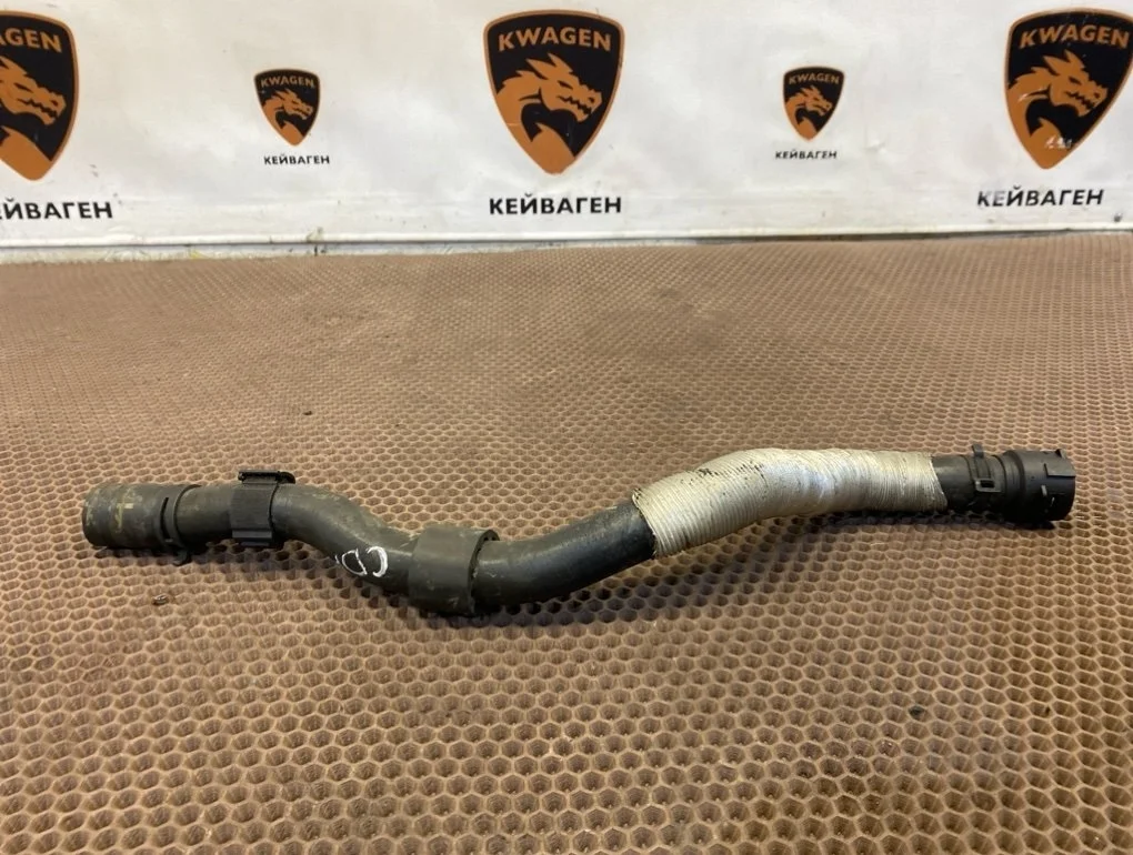 Патрубок системы охлаждения Volkswagen Passat CC 2012 B6