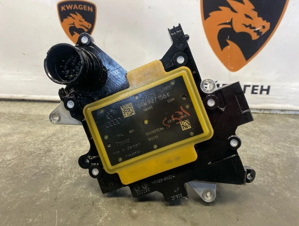 Блок управления акпп Audi A6 2013 C7