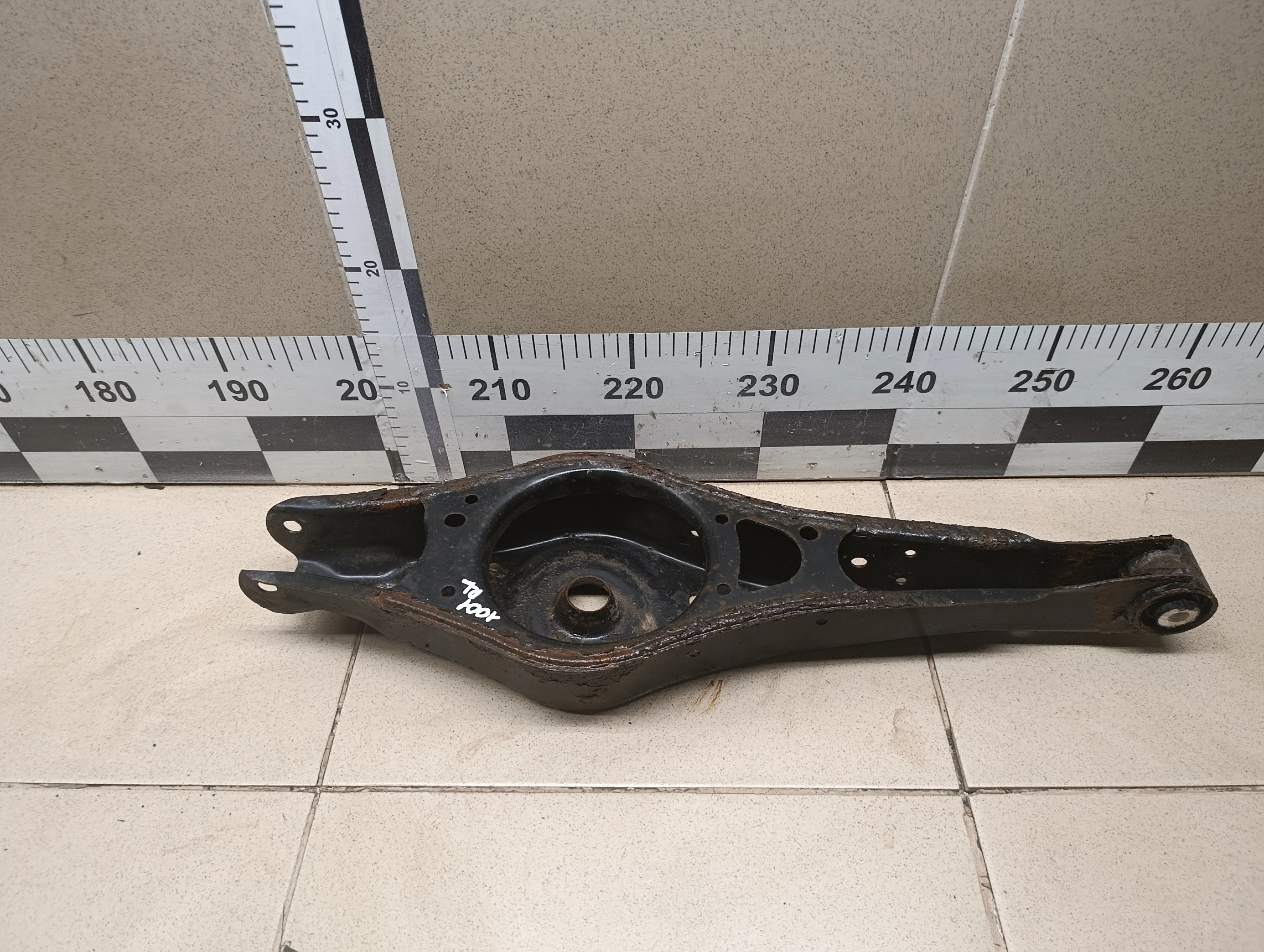 Рычаг задний нижний Passat [B6] 2005-2010