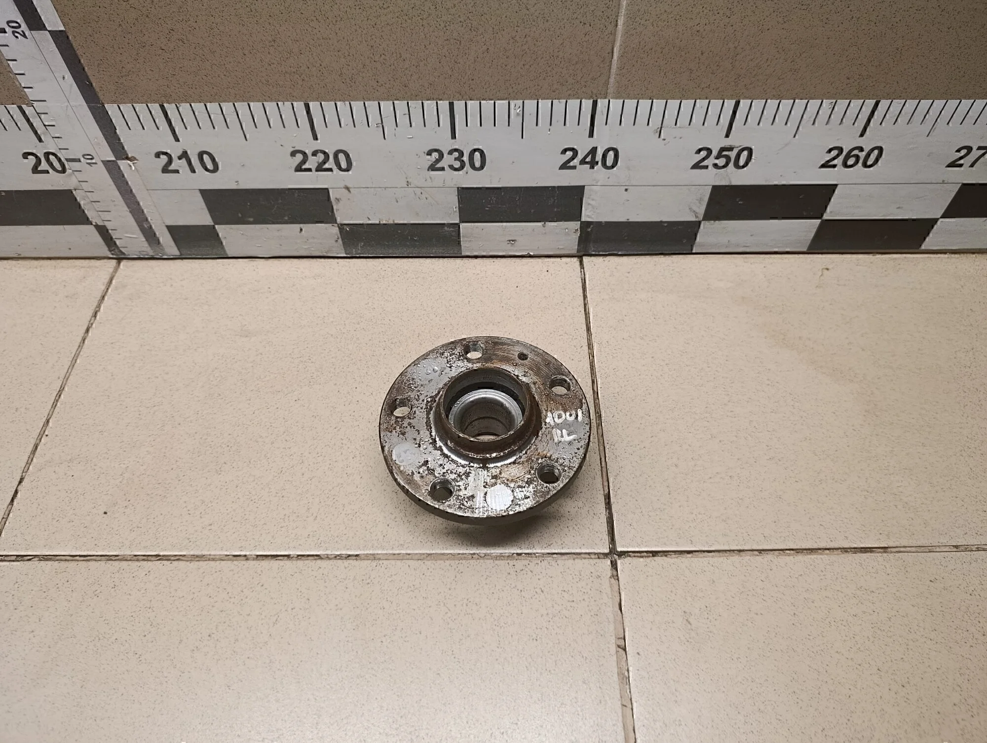 Ступица задняя Passat [B6] 2005-2010