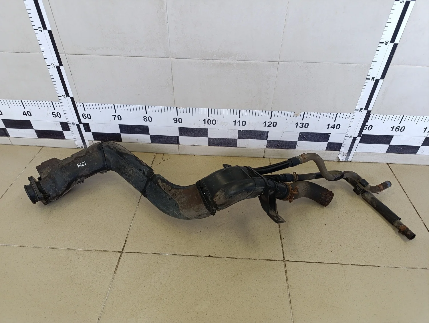 Горловина топливного бака Solaris 2010-2017