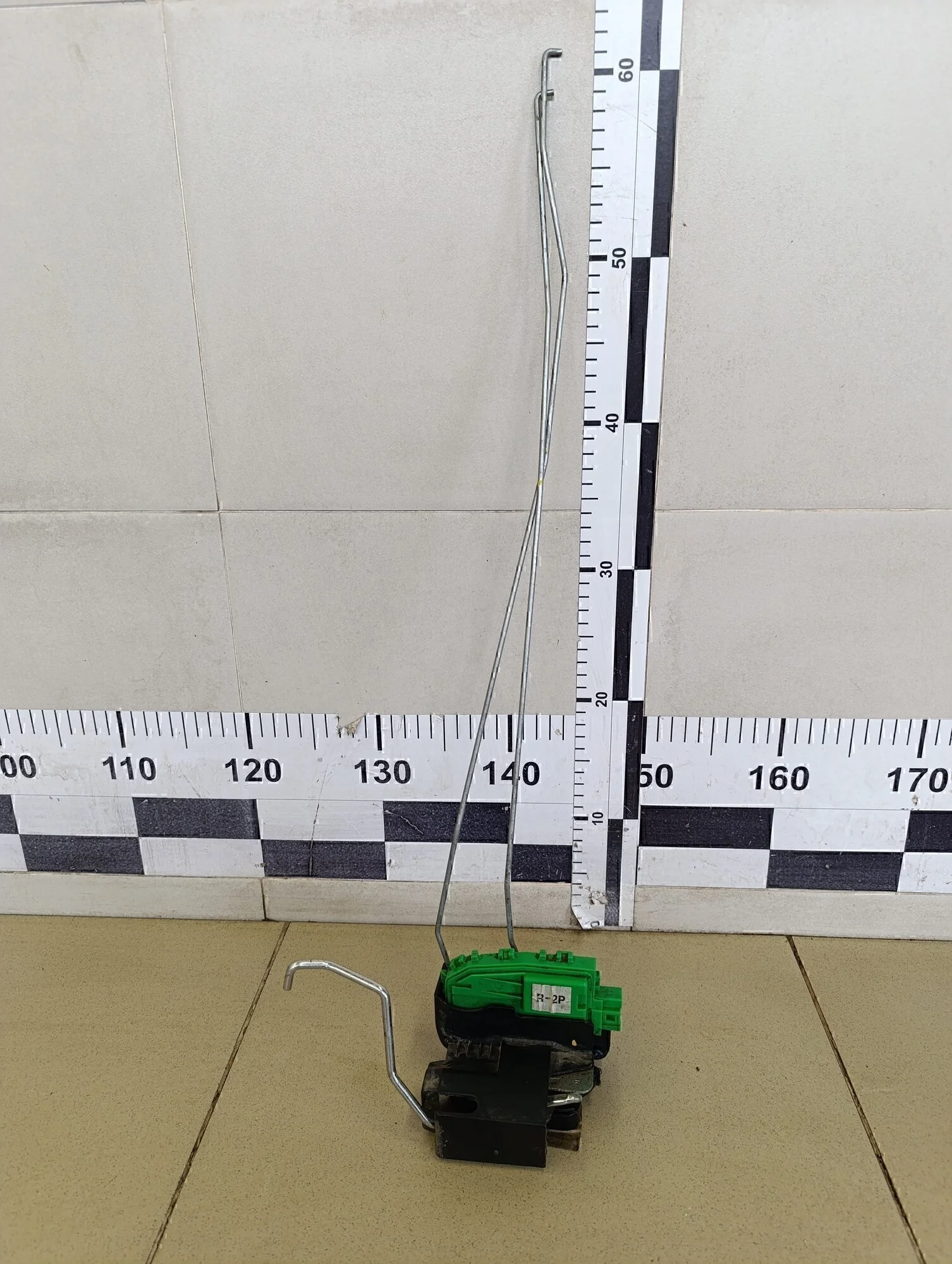 Замок двери задней правой RIO 2011-2017