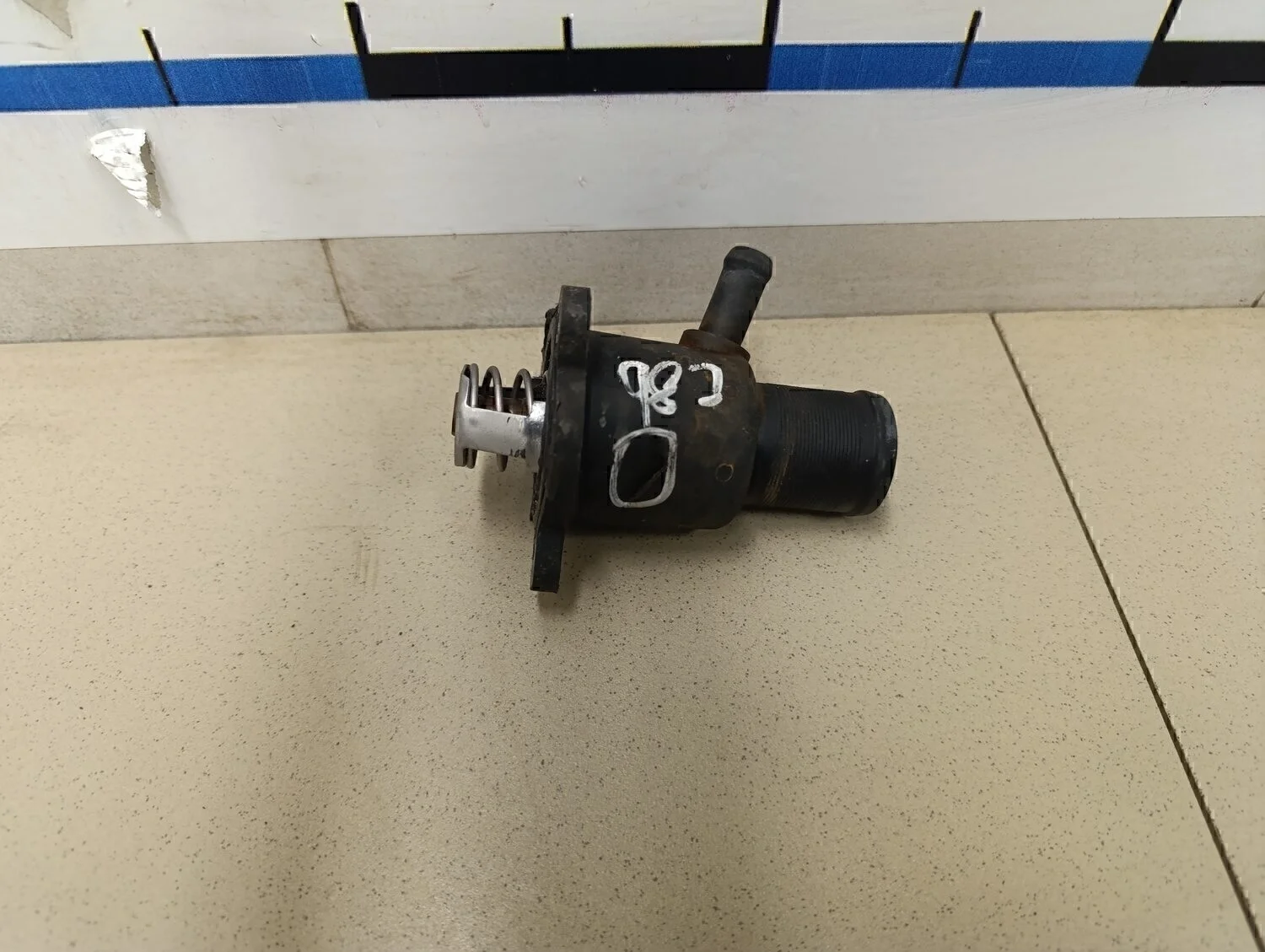 Крышка термостата Clio/Symbol 1998-2008