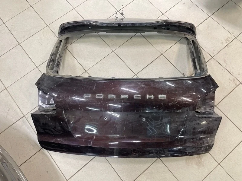 Крышка багажника Porsche Cayenne 2015 958