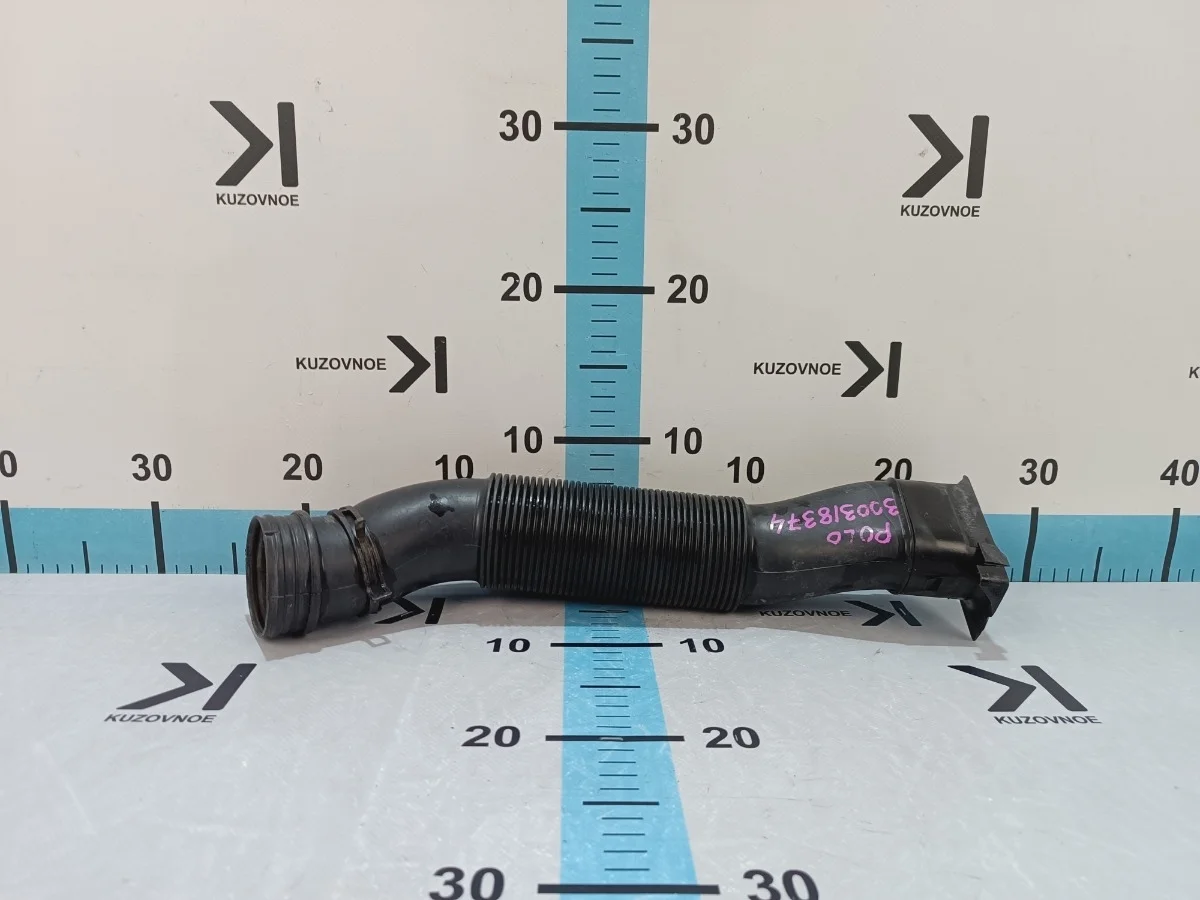 Патрубок воздушного фильтра (гофра воздуховода) Volkswagen Polo 2013 Mk5