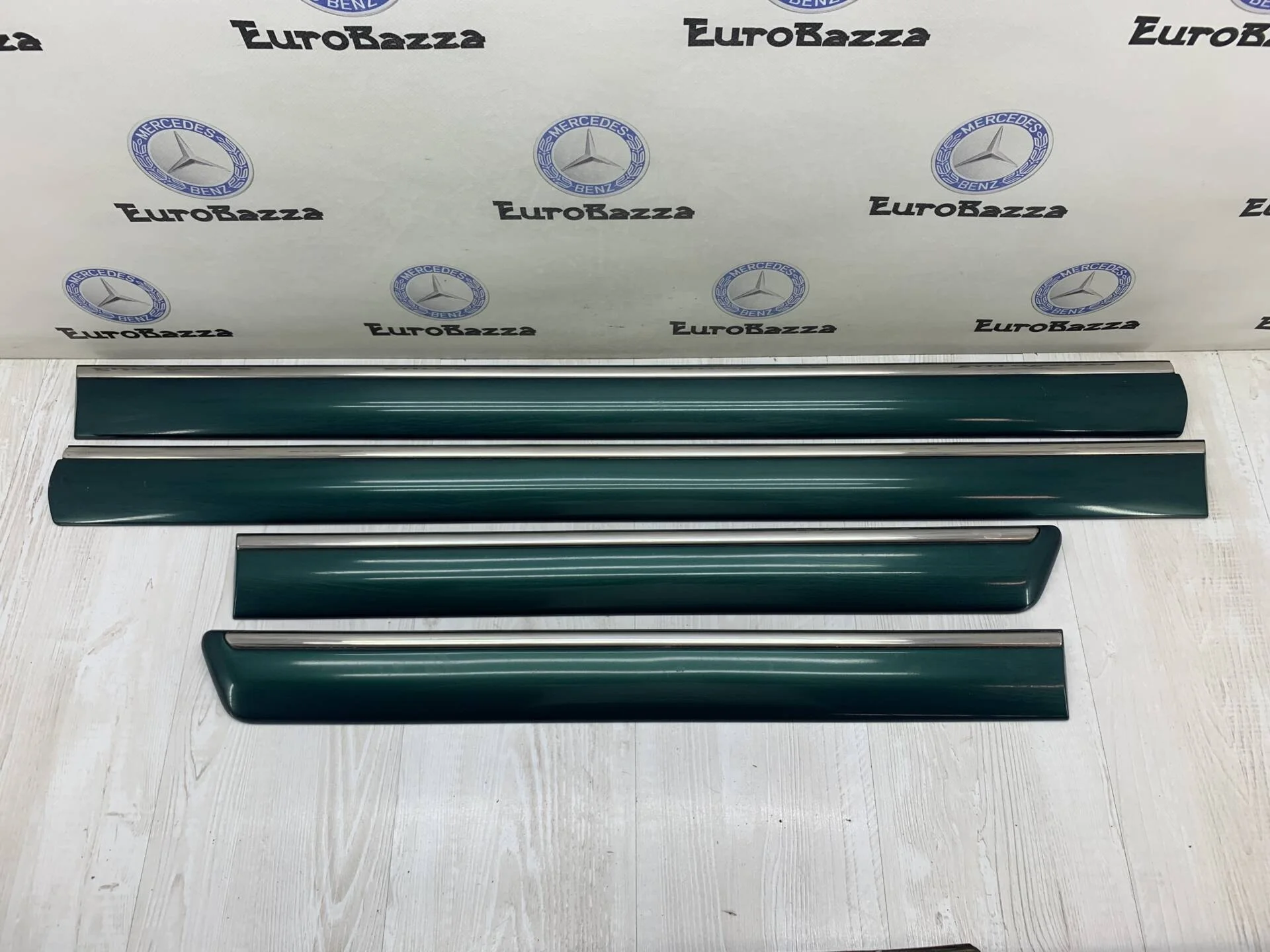 Молдинг двери Mercedes W210