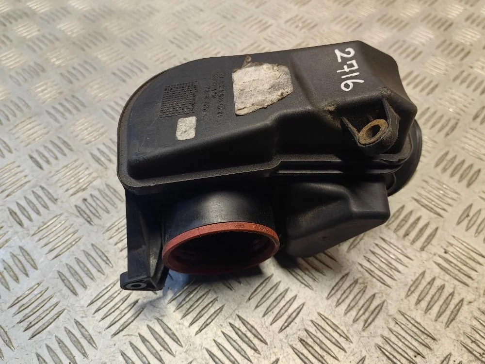 Резонатор воздушного фильтра Mercedes E W211