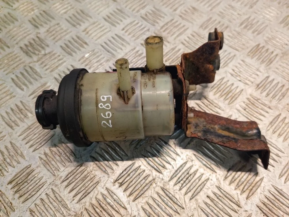 Бачок гидроусилителя Kia Sorento