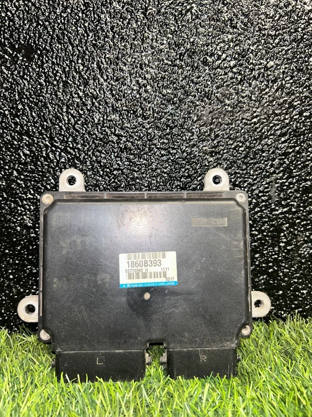 Блок управления двигателем Mitsubishi Lancer X