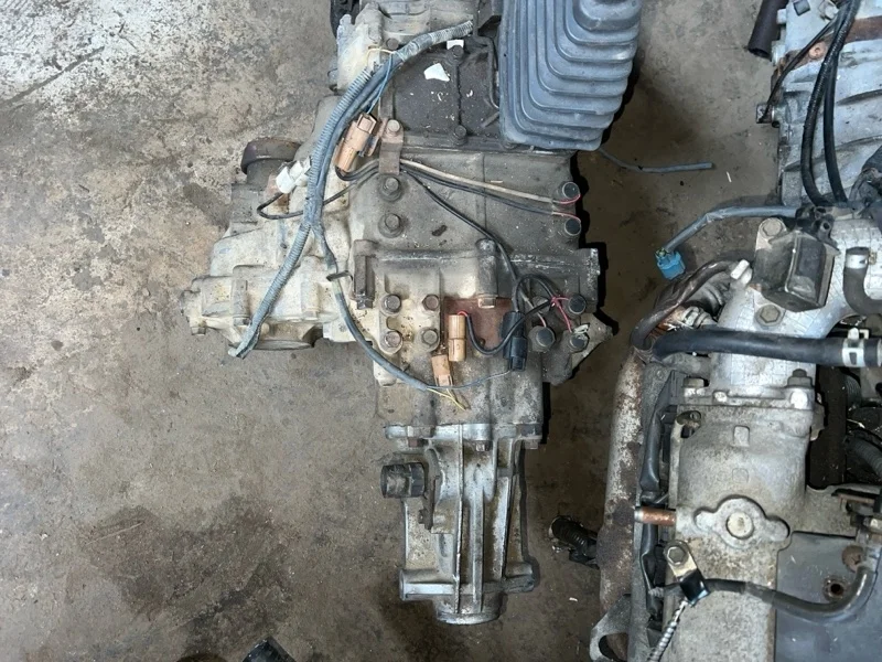 Раздаточная коробка Mitsubishi Pajero 2003