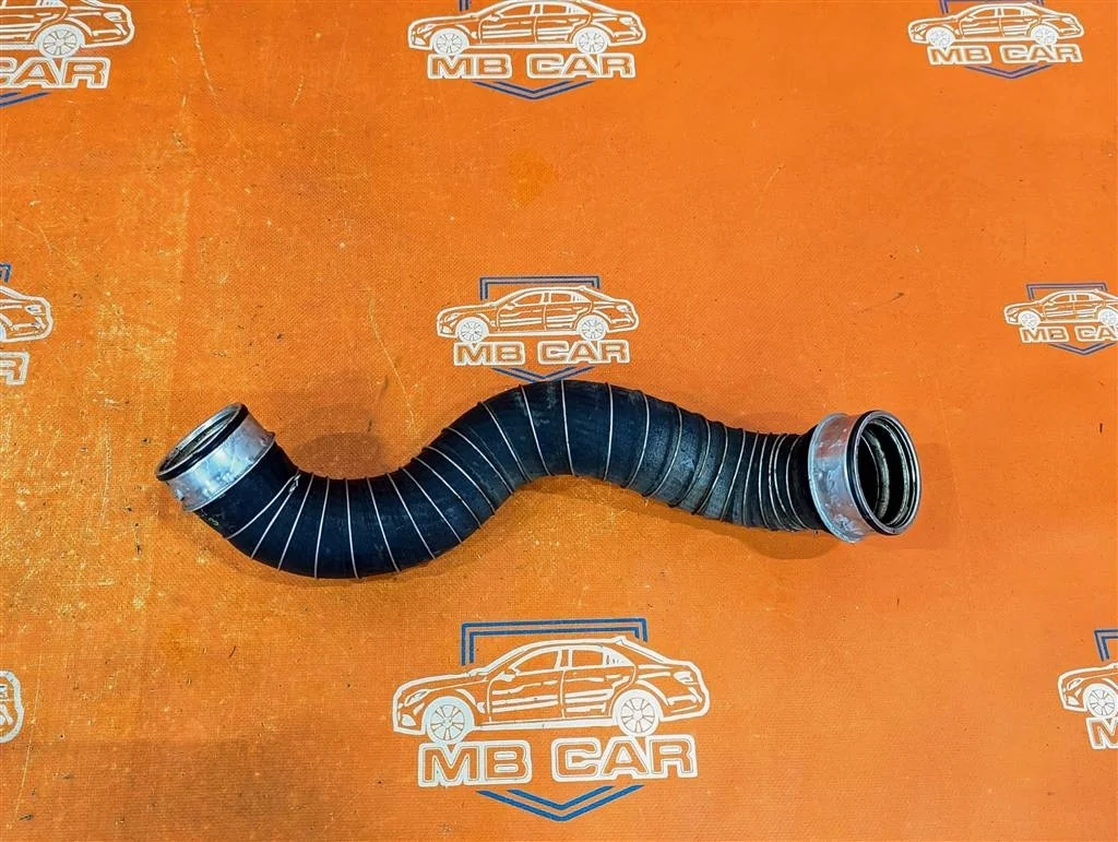 Патрубок интеркулера Mercedes-Benz