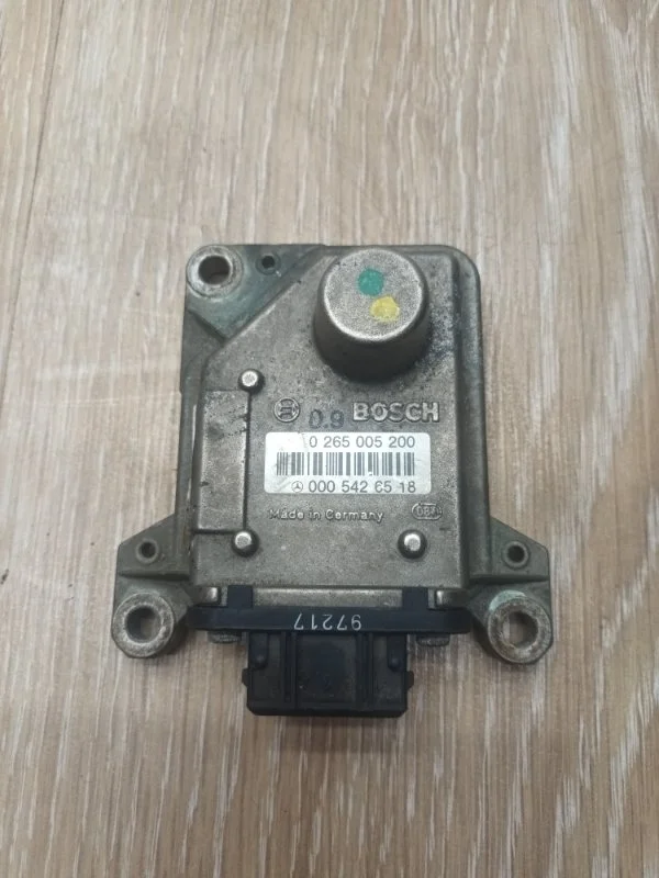 Датчик ускорения Mercedes W220