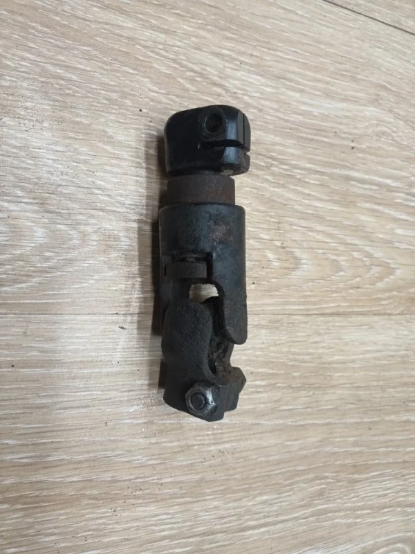 Рулевой карданчик Mercedes ML 1999 W163