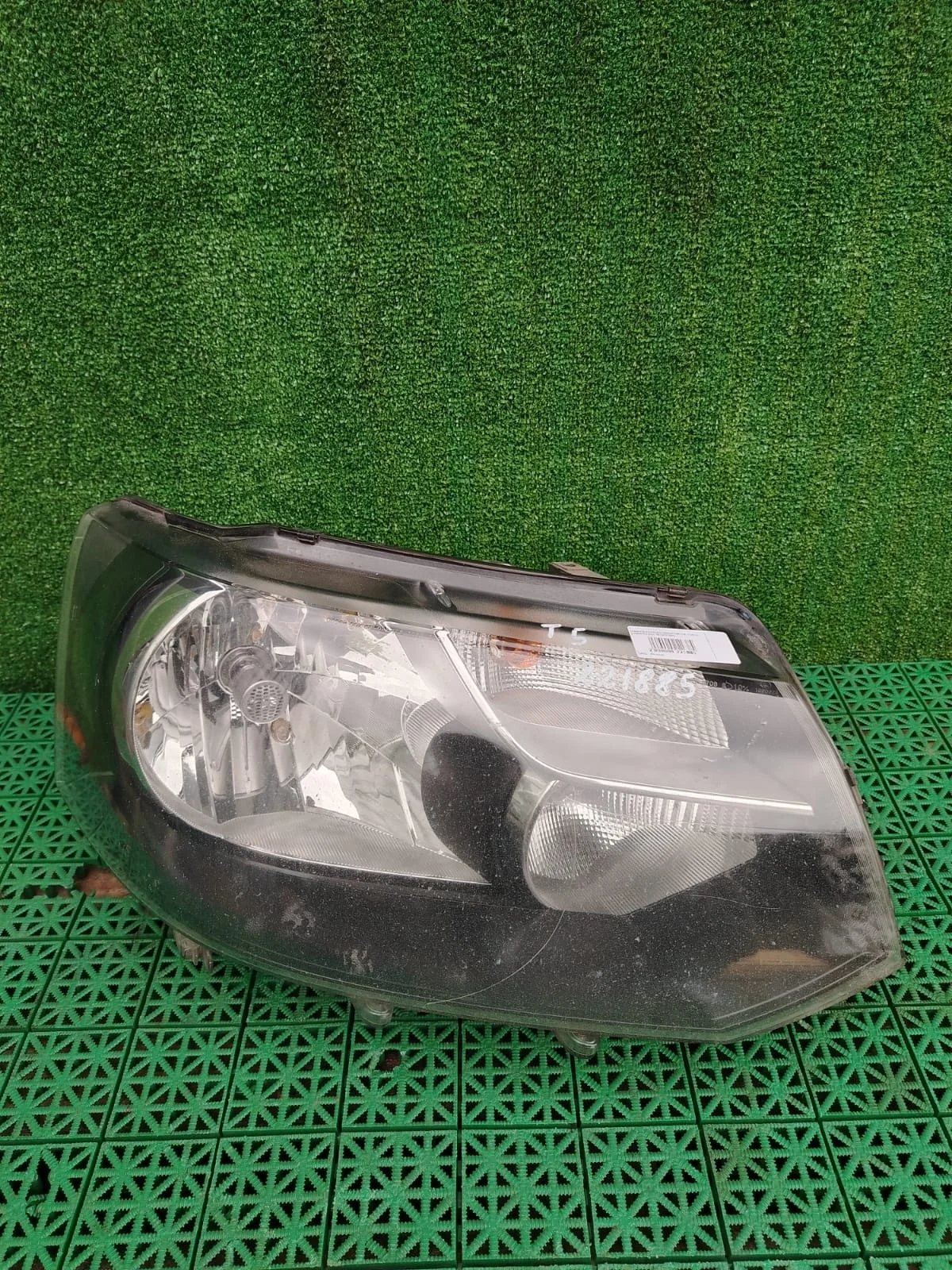 Фара VOLKSWAGEN TRANSPORTER T5 2010- правая б/у TRANSPORTER T5(2003-2015)