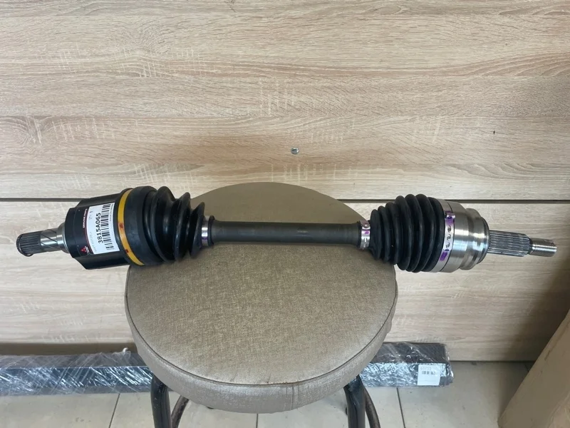 Привод Mitsubishi Outlander 3 2007 3815A065, передний левый