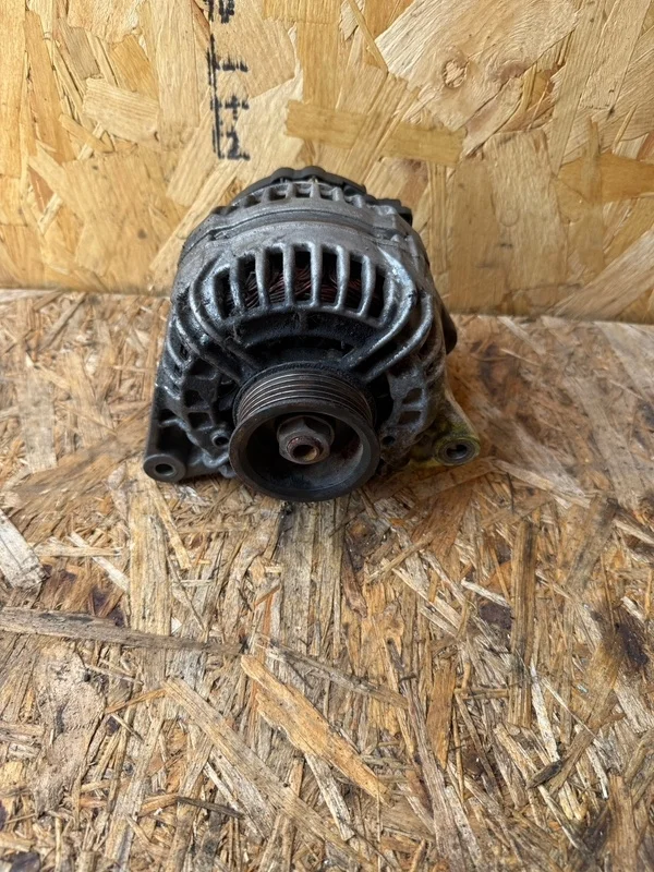 Генератор Audi A6 C5