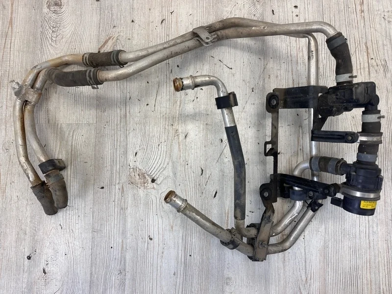 Трубка системы охлаждения VW Touareg NF 2010 7P