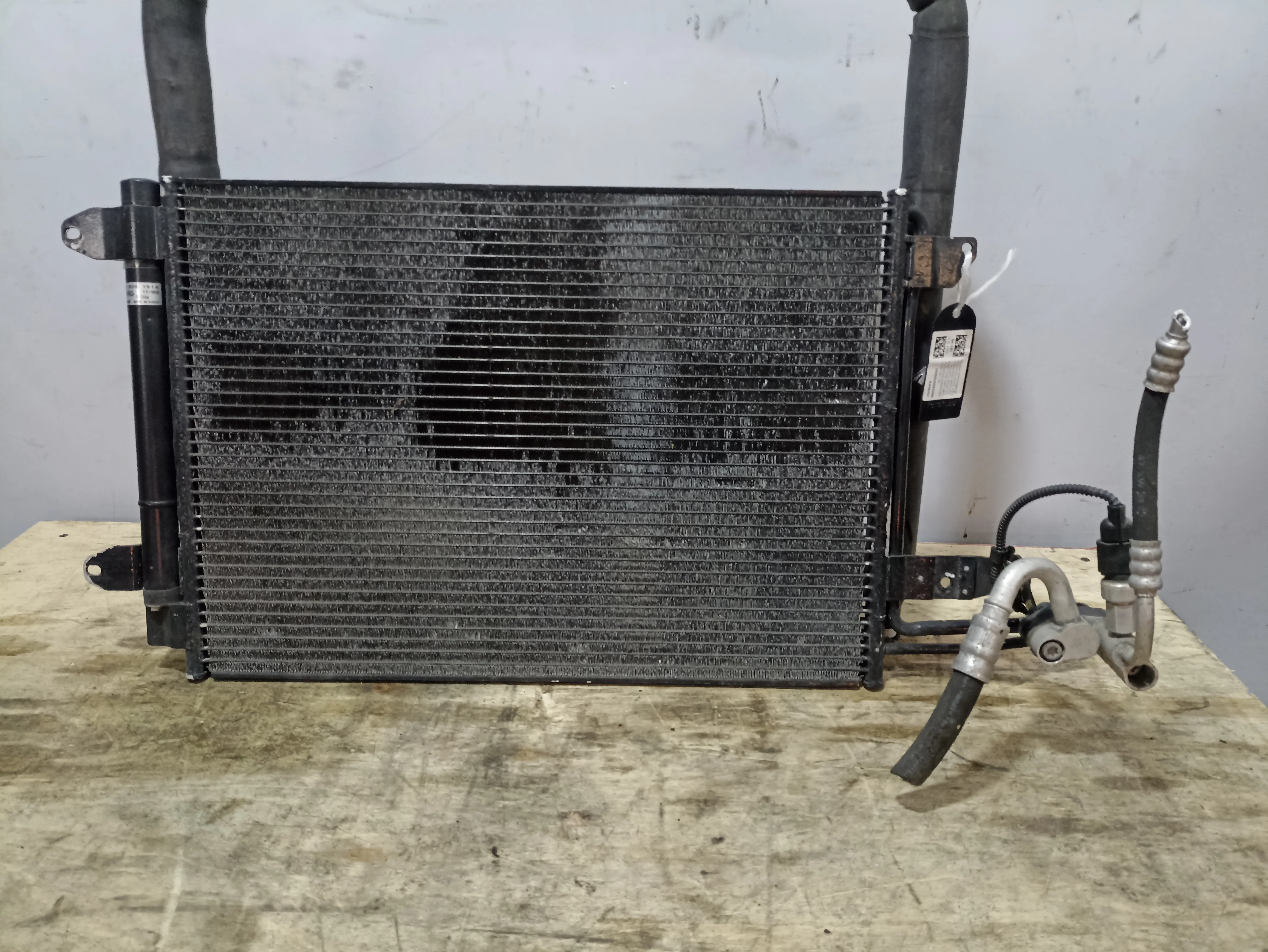 РАДИАТОР КОНДИЦИОНЕРА AUDI VOLKSWAGEN SKODA SEAT ... OCTAVIA SCIROCCO SUPERB TOLEDO TOURAN TT YETI ... 8P7 8PA AJ5 AV2 AV3 MK5 MK6 1K0820411AC KA9846Z